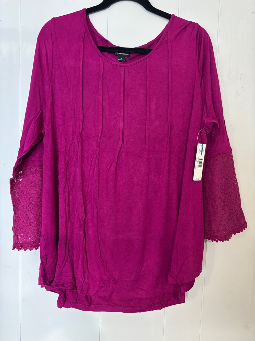 new directions Magenta Lace-Sleeve Long Sleeve Top